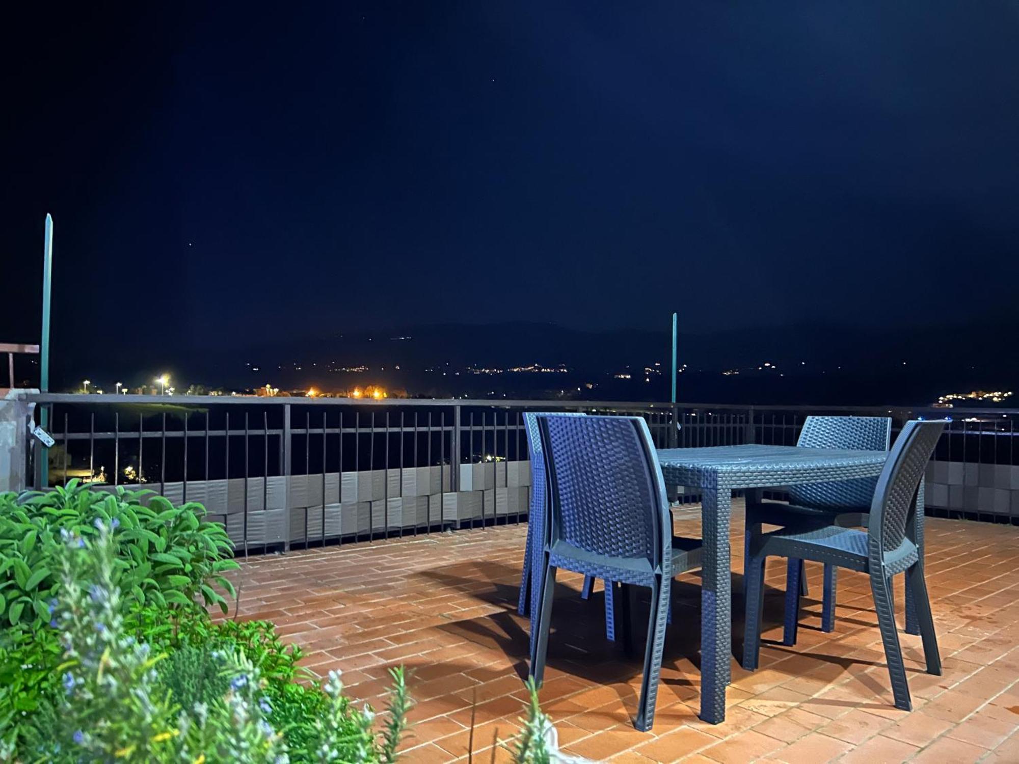 Sesto Piano Apartment Incisa in Val d'Arno Dış mekan fotoğraf